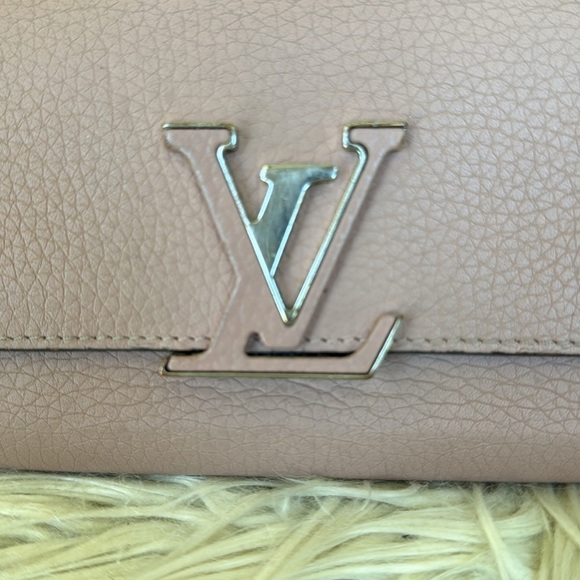 Louis Vuitton Taurillon leather Capucines LV signature wallet - Picture 6 of 10